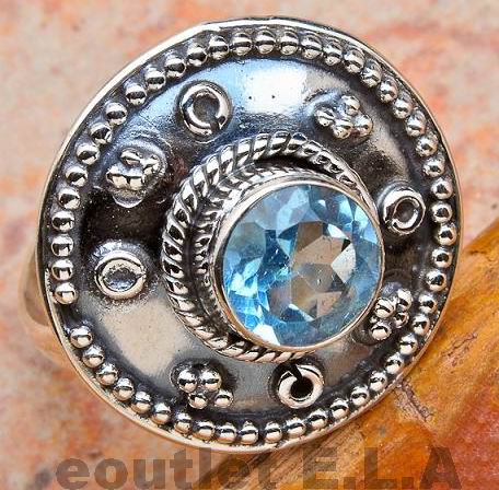VINTAGE STYLE GENUINE BLUE TOPAZ SILVER RING-sz7.5
